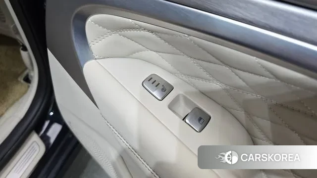 Genesis G70 id 3789244 из Кореи 9