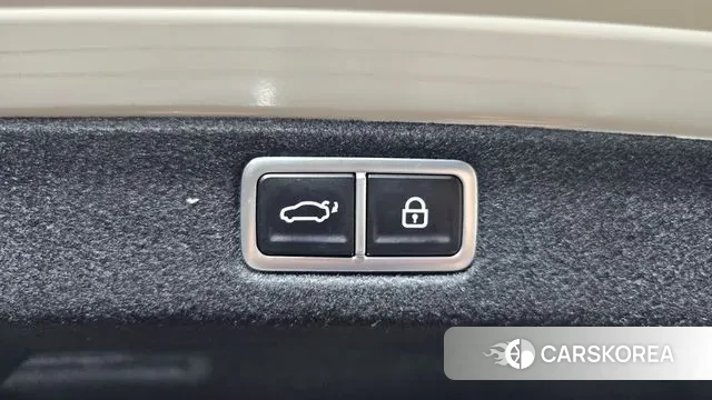 Hyundai Grandeur Hybrid (GN7) id 3231338 из Кореи 9