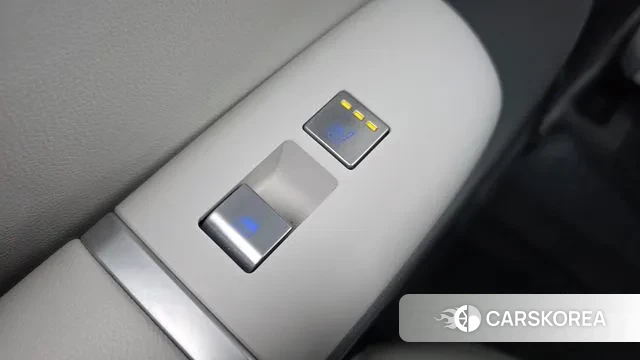 Hyundai Grandeur (GN7) id 3472437 из Кореи 9