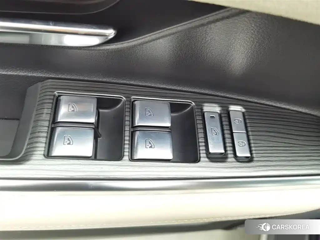 Mazda EZ-6 id 4514272 из Китая 9