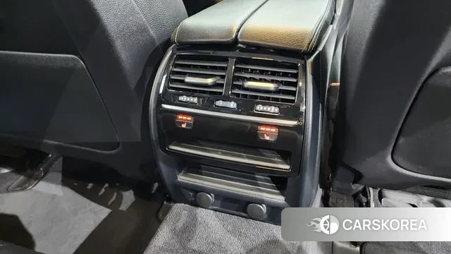 BMW 5 Series (G30) id 2995330 из Кореи 9