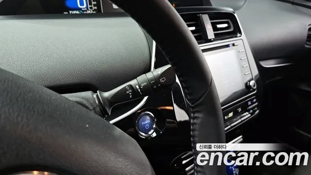 Toyota Prius 4th Generation id 2956480 из Кореи 9