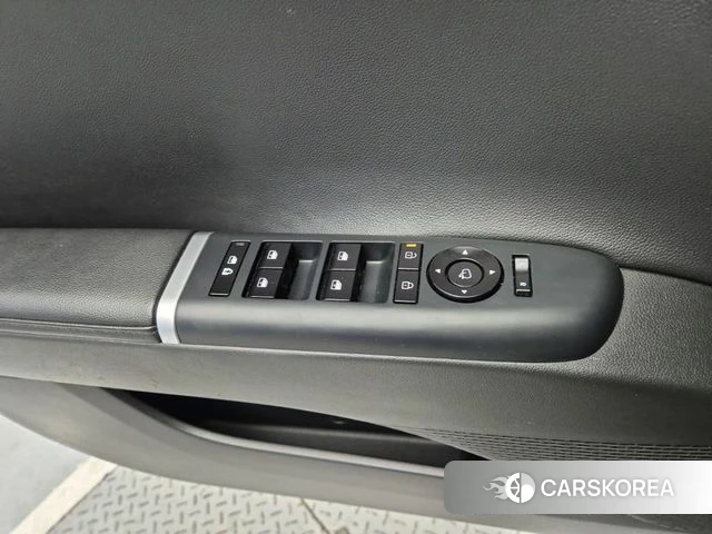 Hyundai Grandeur Hybrid (GN7) id 4322425 из Кореи 9