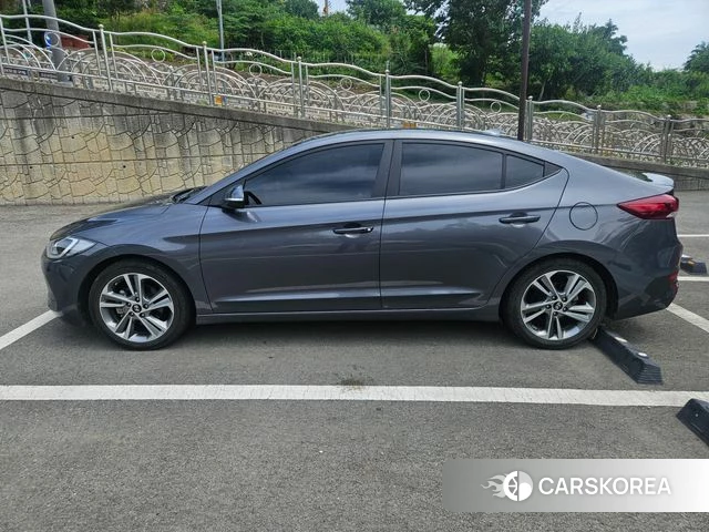 Hyundai Avante AD id 4557904 из Кореи 9