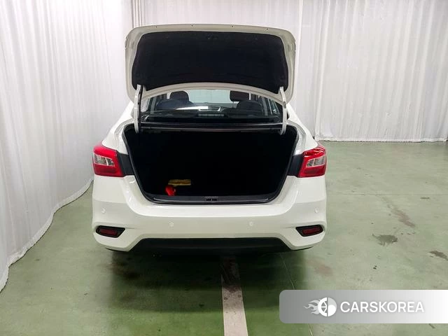 Nissan Xuan Yi id 4210873 из Китая 9