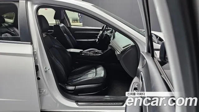 Hyundai Sonata (DN8) id 2870324 из Кореи 9