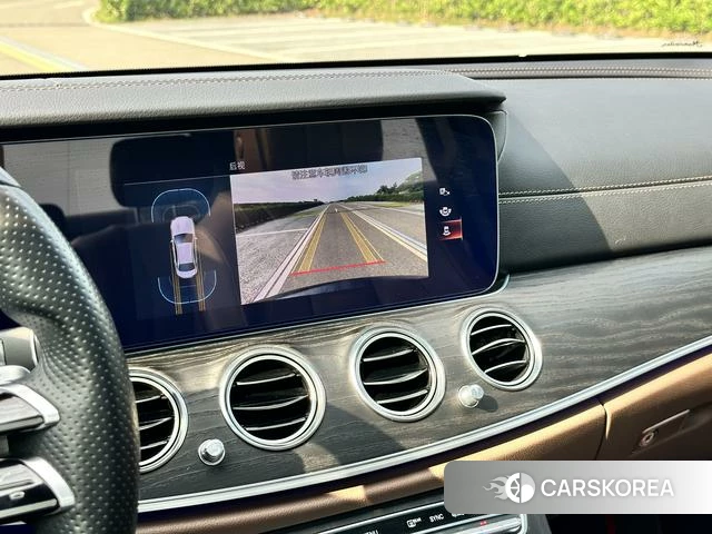 Mercedes-Benz E-class id 4277697 из Китая 9