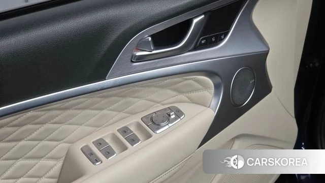 Genesis G70 id 3844745 из Кореи 9