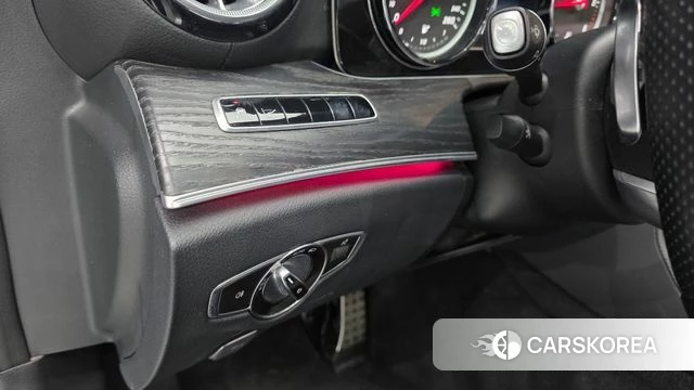 Mercedes-Benz E-Class W213 id 4520000 из Кореи 9