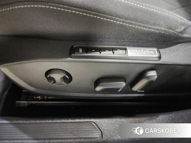 Volkswagen Golf 8th Generation id 3841769 из Кореи 9