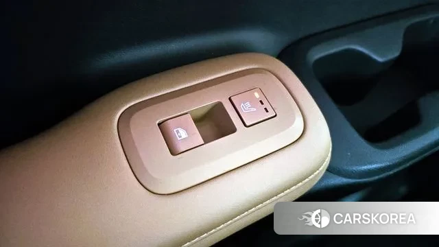 Hyundai Santa Fe (MX5) id 3624697 из Кореи 9