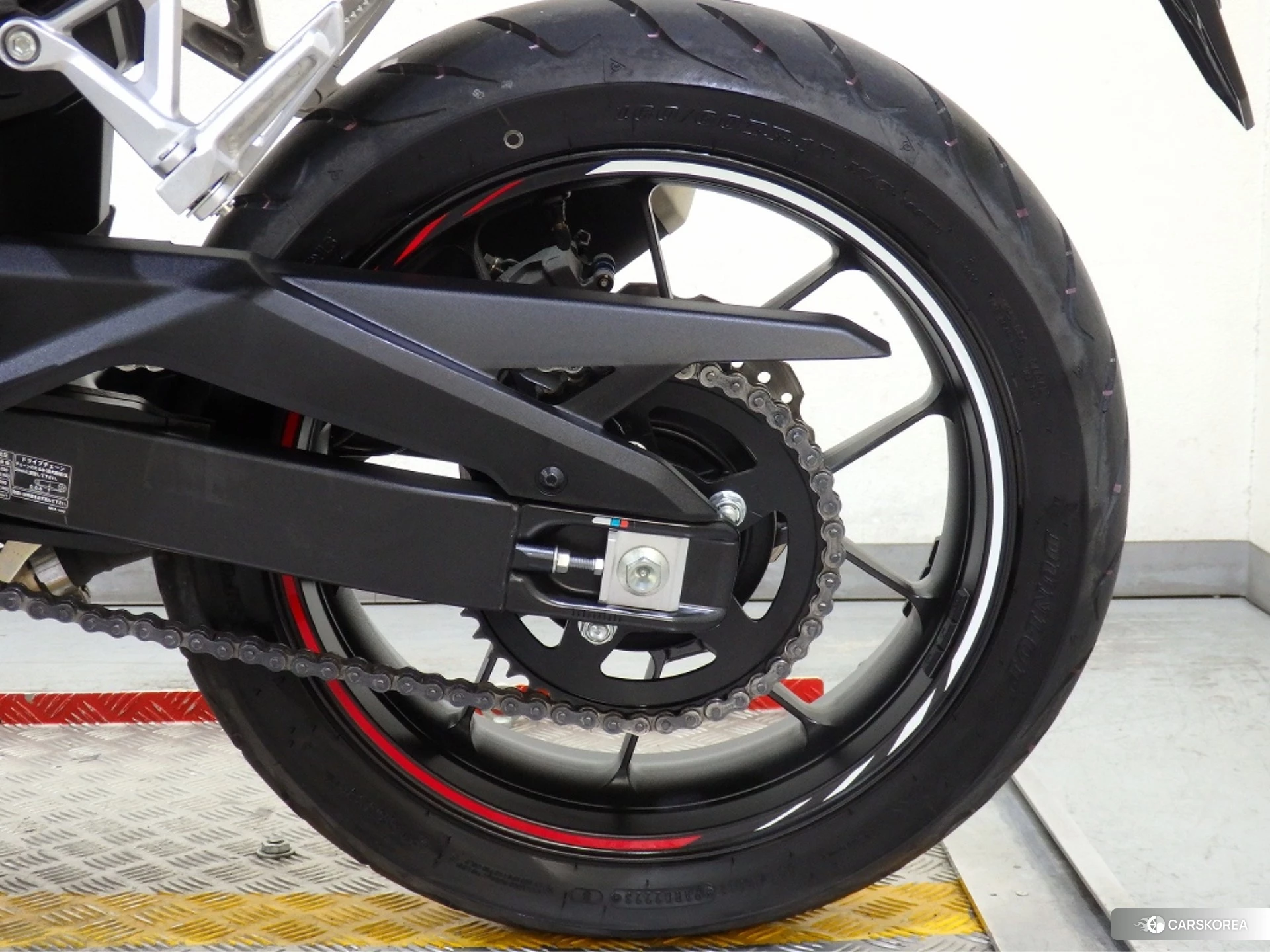 Honda CBR400R ABS id 3947850 из Японии 9