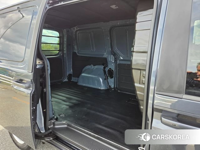 Hyundai Staria id 4947102 из Кореи 9