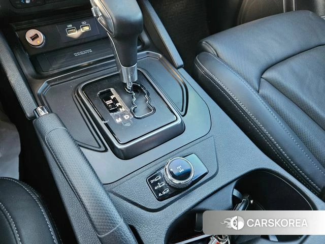 Ssangyong The New Rexton Sports Cannes id 4309410 из Кореи 9