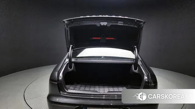 Hyundai Grandeur (GN7) id 3031704 из Кореи 9