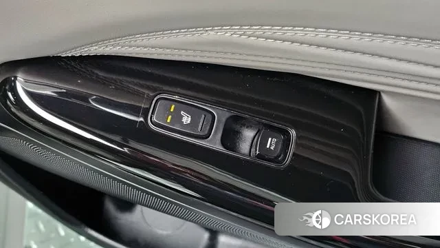 Kia K7 Premier Hybrid id 3582558 из Кореи 9