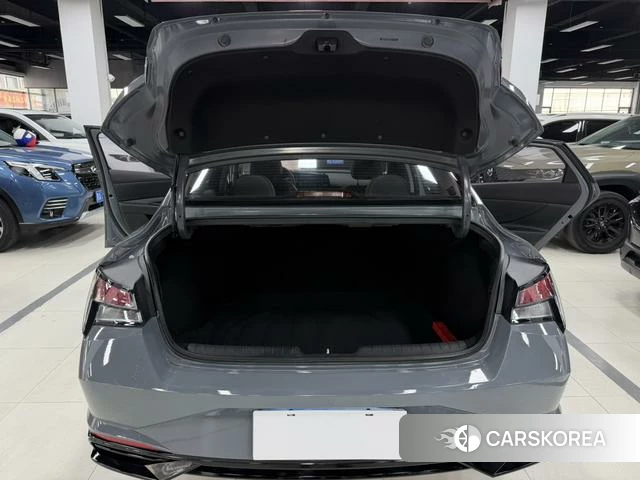 Hyundai Elantra id 3983450 из Китая 9