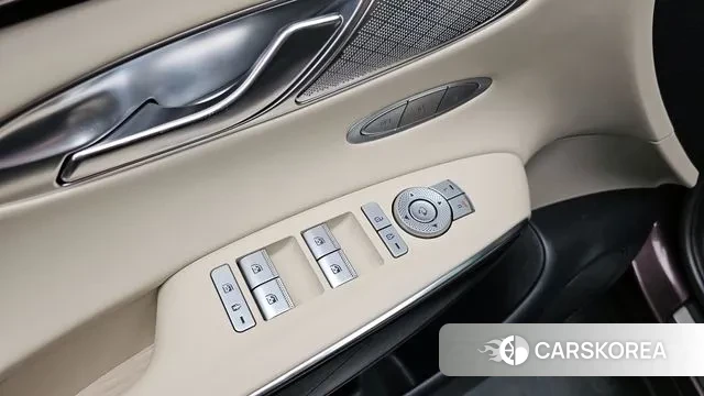 Genesis GV70 id 2985287 из Кореи 9