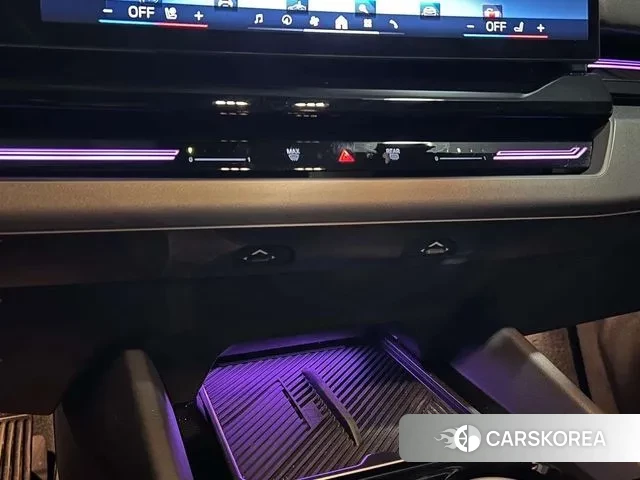 BMW 5 Series (G60) id 3452233 из Кореи 9