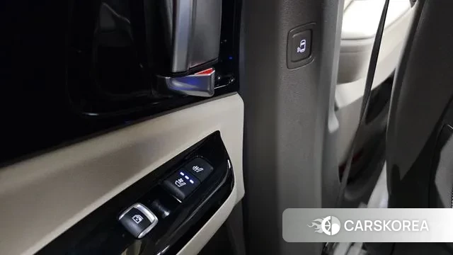 Kia Carnival 4th generation id 3155299 из Кореи 9