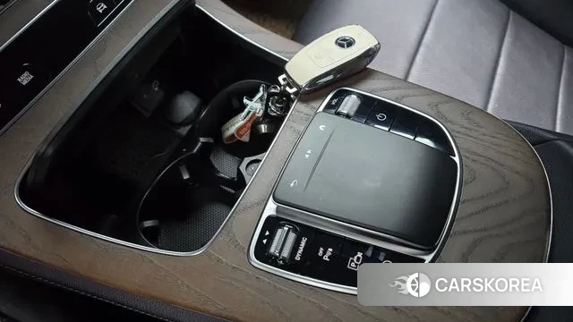 Mercedes-Benz E-Class W213 id 3735422 из Кореи 9