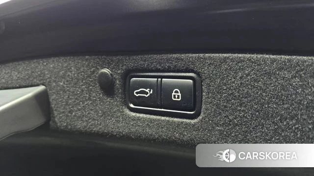 Hyundai The New Grandeur IG id 3800682 из Кореи 9