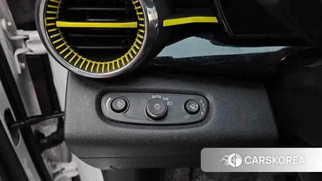 Chevrolet (GM Daewoo) Trax Crossover id 2915321 из Кореи 9