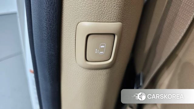 Kia All New Carnival id 4662996 из Кореи 9