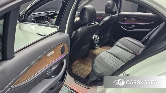 Mercedes-Benz E-Class W213 id 2991062 из Кореи 9