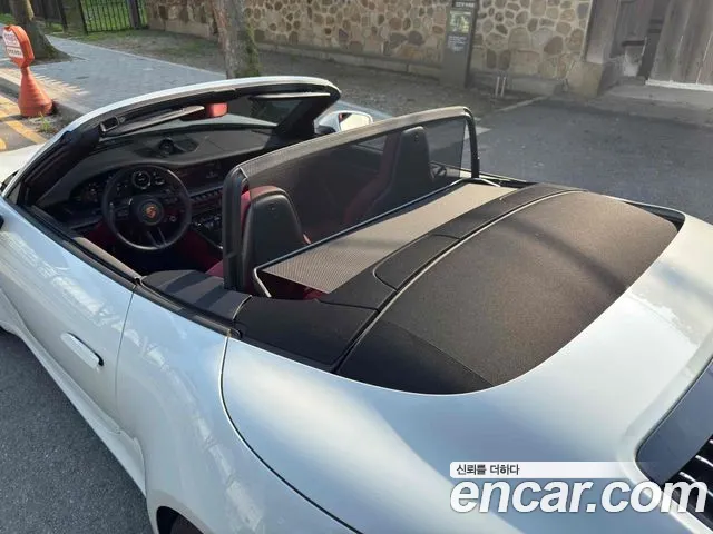 Porsche 911(992) id 2848535 из Кореи 9