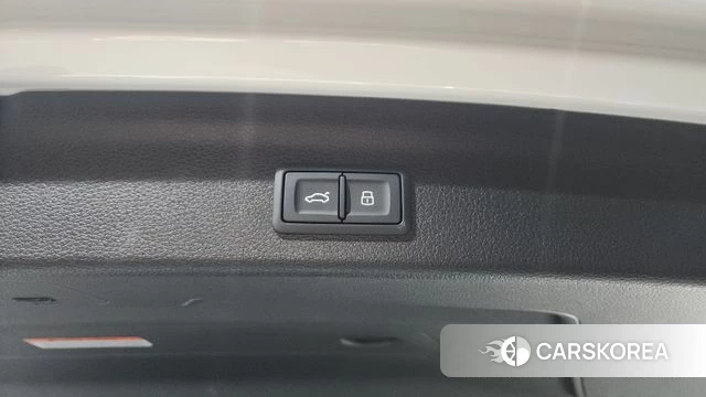 Audi Q3 (F3) id 4523189 из Кореи 9