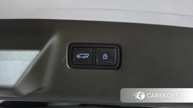 Hyundai Santa Fe (MX5) id 4935265 из Кореи 9