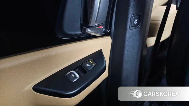 Kia Carnival 4th generation id 4230529 из Кореи 9