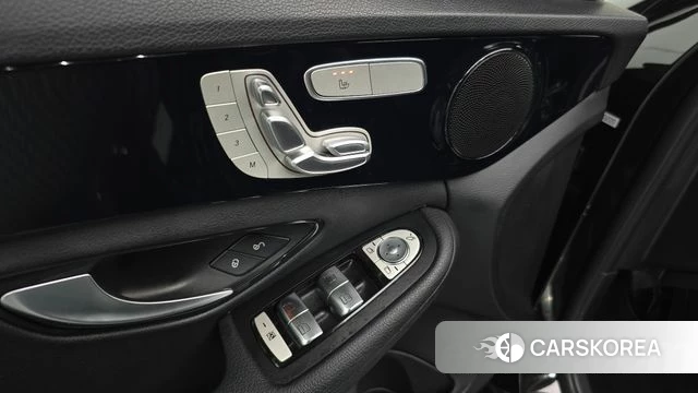 Mercedes-Benz C-Class W205 id 4780602 из Кореи 9