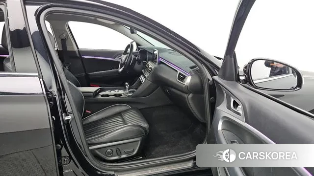 Genesis G70 id 3621916 из Кореи 9