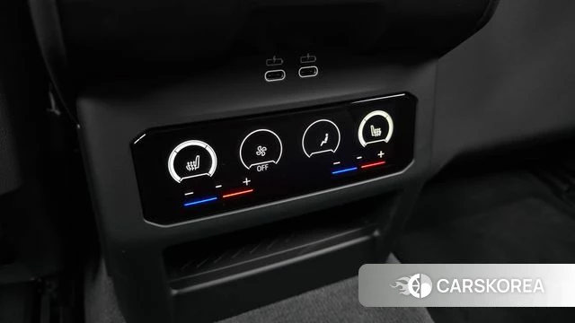 BMW 5 Series (G60) id 3909602 из Кореи 9