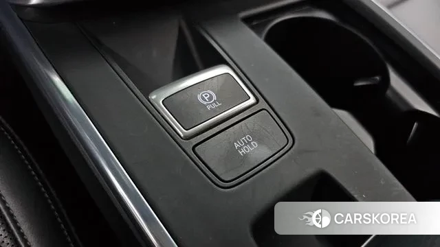 Hyundai The New Grandeur IG Hybrid id 3247587 из Кореи 9