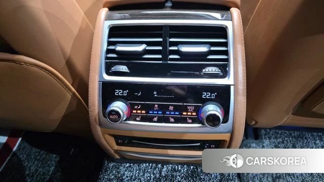 BMW 7 Series (G11) id 4338427 из Кореи 9