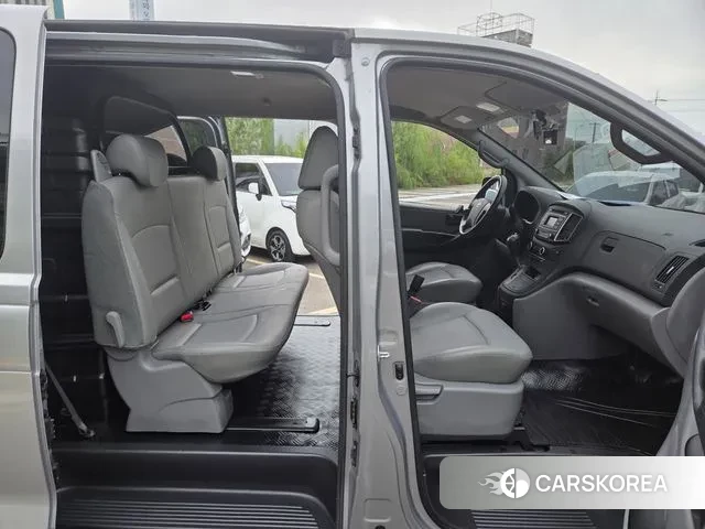 Hyundai The New Grand Starex id 3182541 из Кореи 9