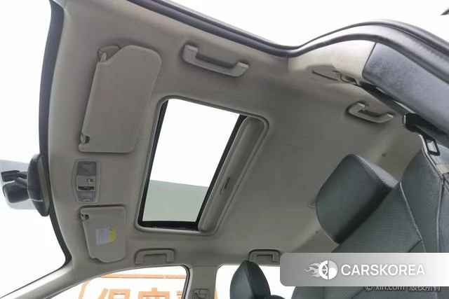 Mitsubishi  Outlander id 4210212 из Китая 9