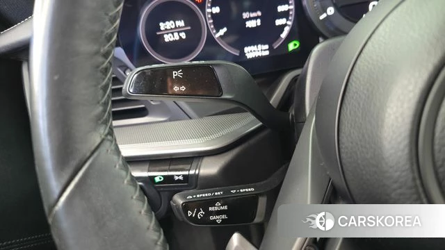 Porsche 911(992) id 4202696 из Кореи 9