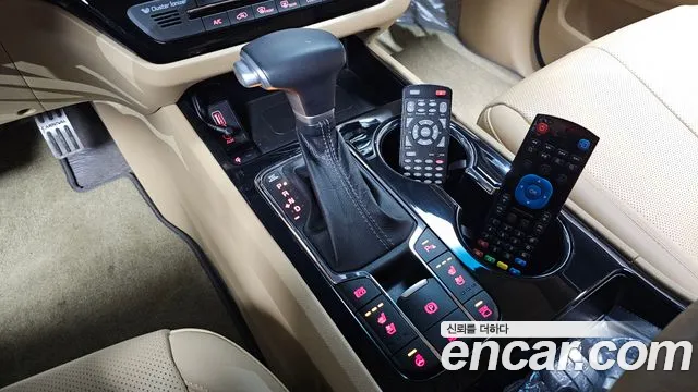 Kia The New Carnival id 2292233 из Кореи 9