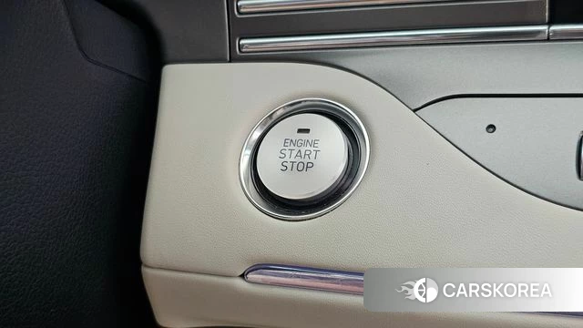Hyundai The New Grandeur IG Hybrid id 4682658 из Кореи 9
