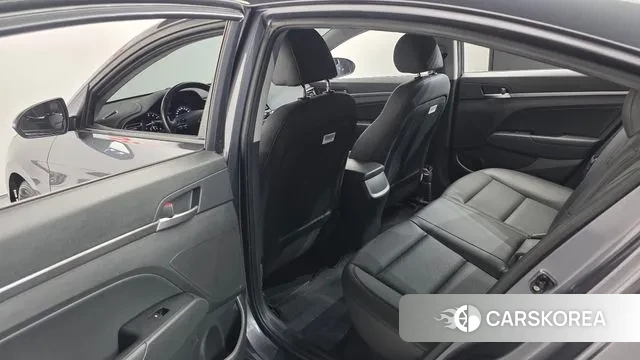 Hyundai The New Avante AD id 3748058 из Кореи 9