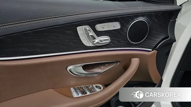 Mercedes-Benz E-Class W213 id 3366435 из Кореи 9