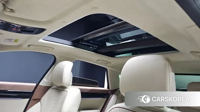 Hyundai Grandeur Hybrid (GN7) id 2993332 из Кореи 9