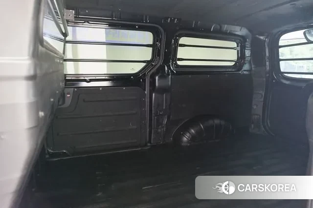 Hyundai The New Grand Starex id 3013654 из Кореи 9