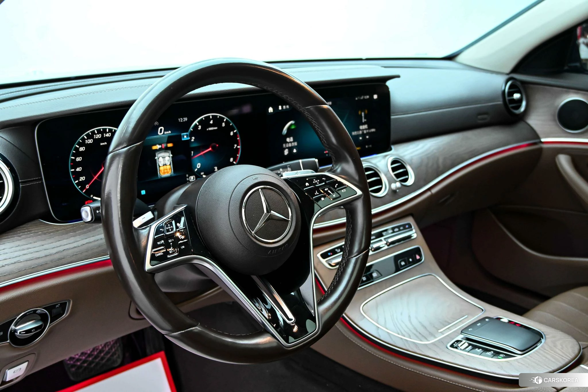 Mercedes-Benz E-class id 4487373 из Китая 9