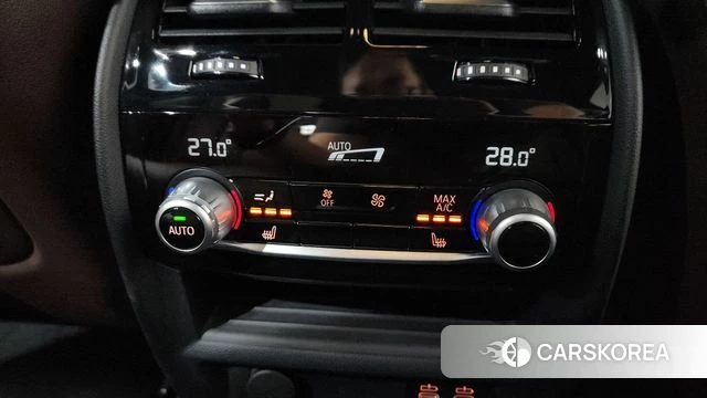 BMW 5 Series (G30) id 3853084 из Кореи 9