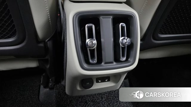 Volvo XC40 id 4744487 из Кореи 9